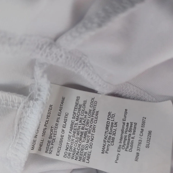 Grand Slam performance tennis skirt with shorts. - Picture 11 of 11